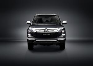 Mitsubishi Pajero Sport HPE-S 2020 года  (LA)